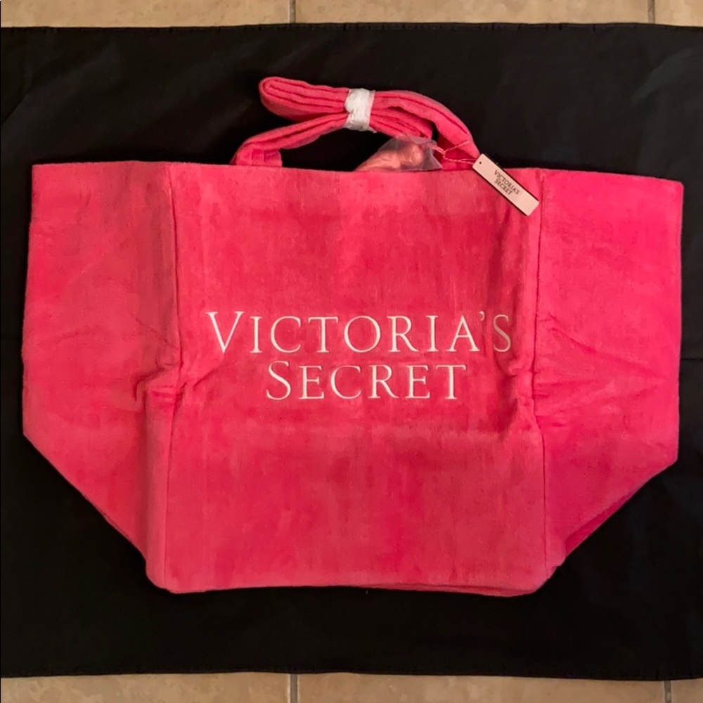 Victoria’s Secret Tote